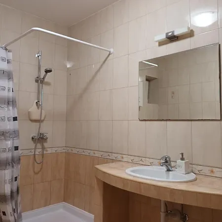 T&m Apartment *